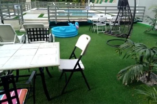 Mirando Place #6--- Club Access, ,pool, Hottub, Gym,3 Lounges, #6-airport 10 Mins Montego Bay