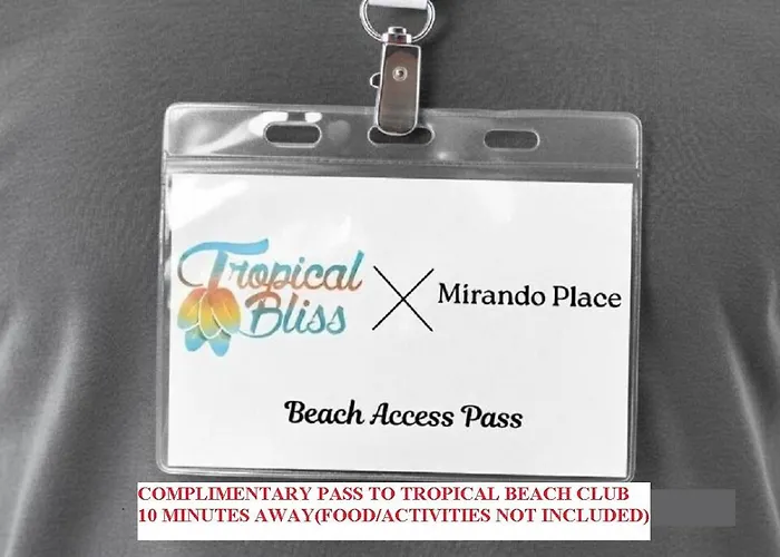 Mirando Place #6--- Club Access, ,pool, Hottub, Gym,3 Lounges, #6-airport 10 Mins Apartment *